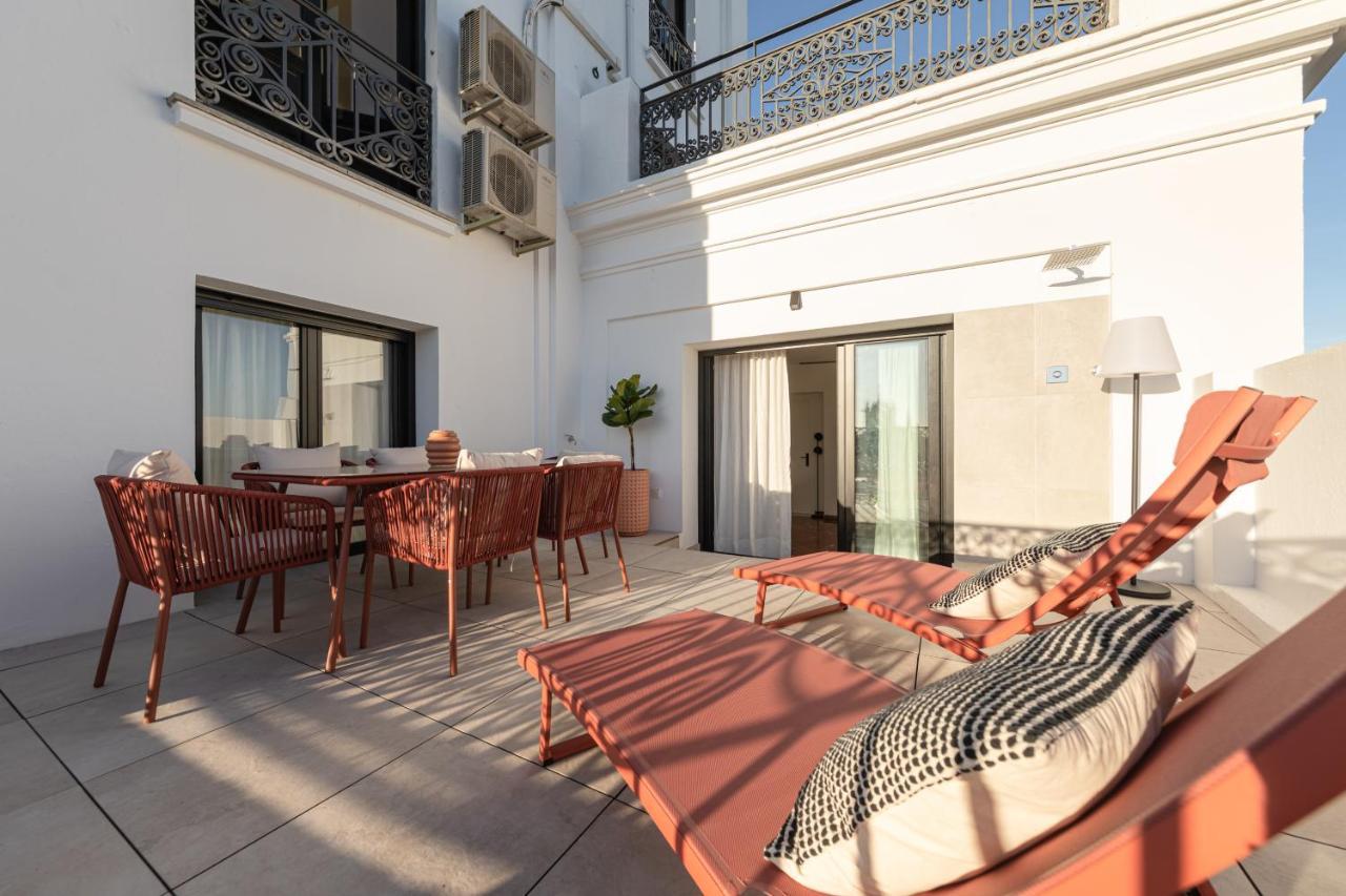 Isg Apartments Catedral Севилья Экстерьер фото