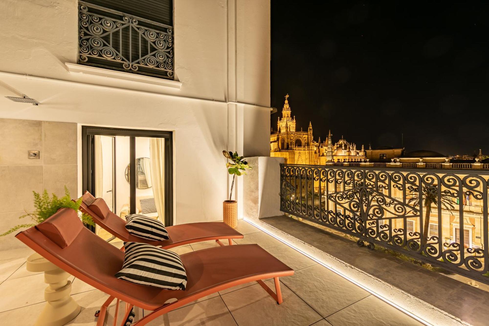 Isg Apartments Catedral Севилья Экстерьер фото